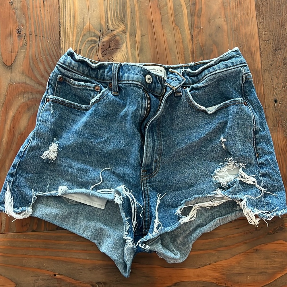 Abercrombie shorts